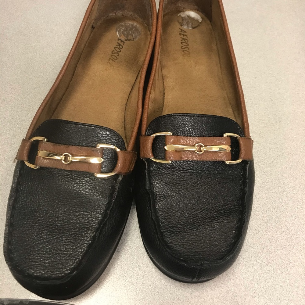 Shoes size 8